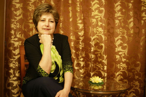 Людмила Попова