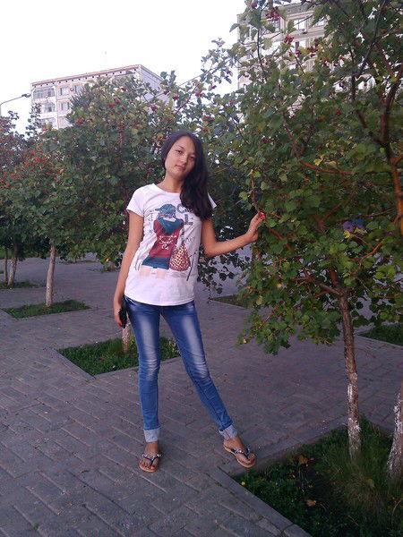 Асиюша ********