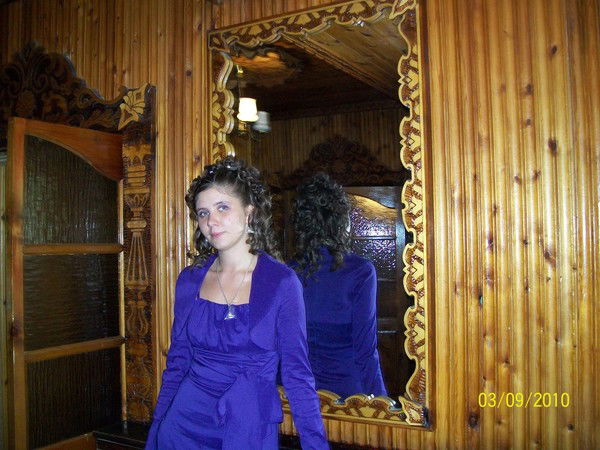 Лена Макаренкова