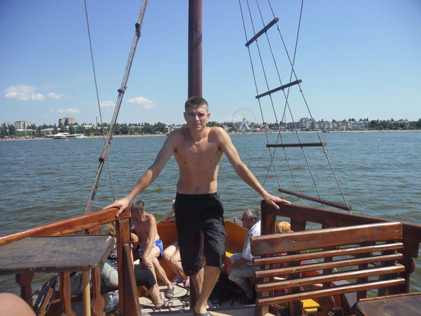 Максим Дмитренко