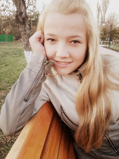 Анастасія Савонік