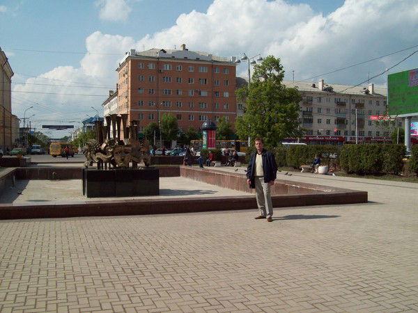 Слава Иванов