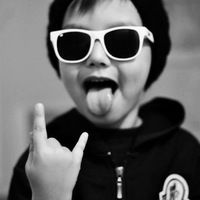 Вика Султановаа