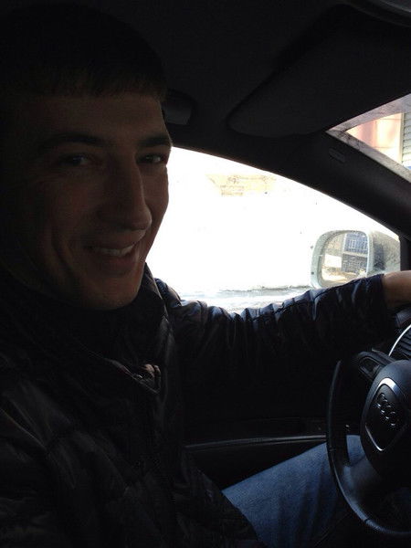 Александр Емельянов