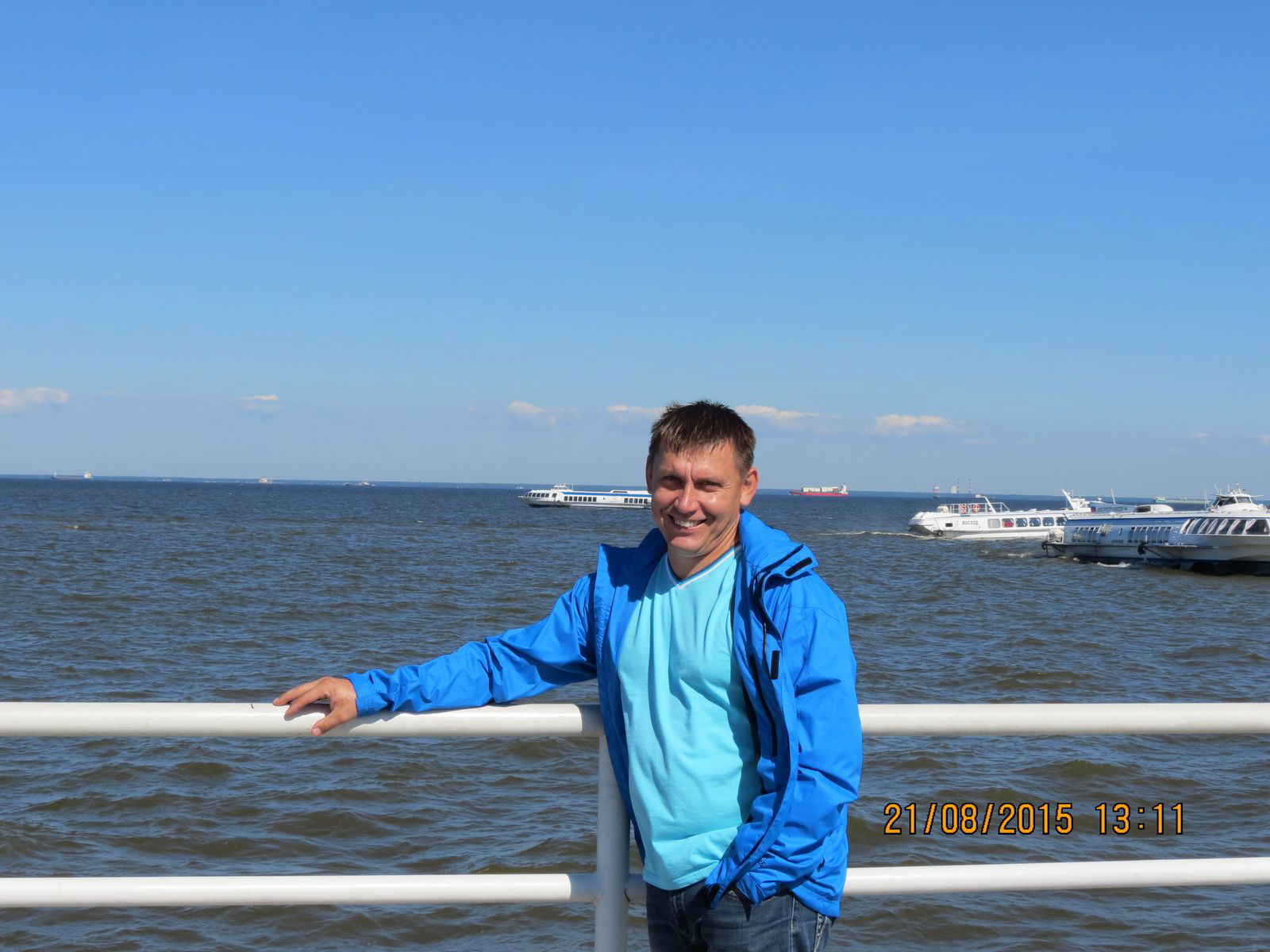 Денис Салихов