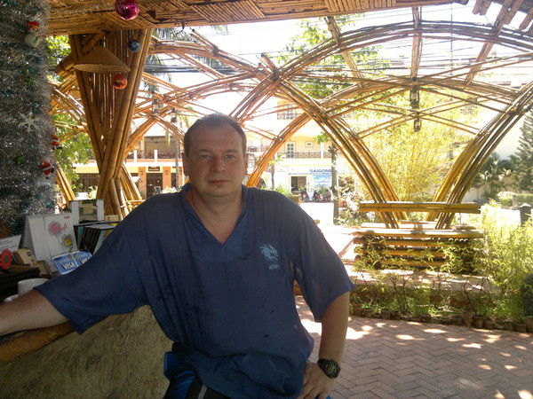 Дмитрий Назаров