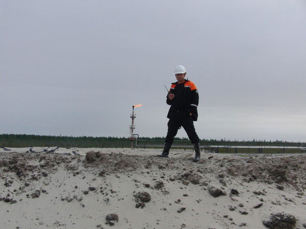 Денис Манаков