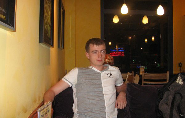 Денис Каперцев