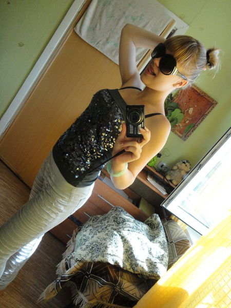 Оленька Шальная