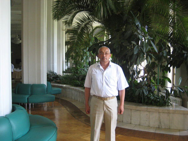 Артур Садуакасов