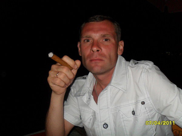 Дмитрий Карпов