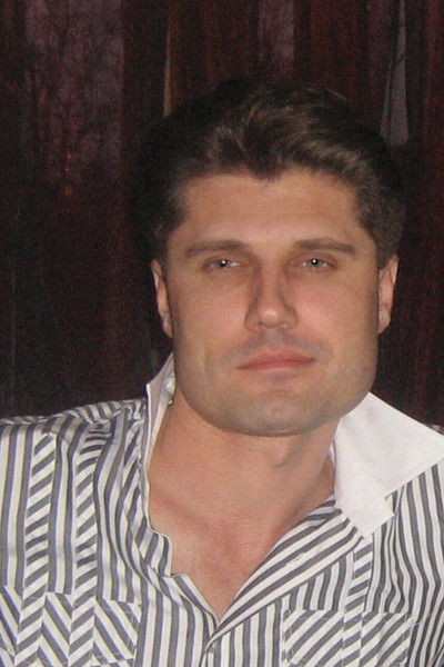 Николай Стешин