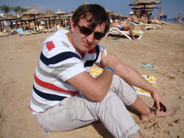 Динар Акбаров