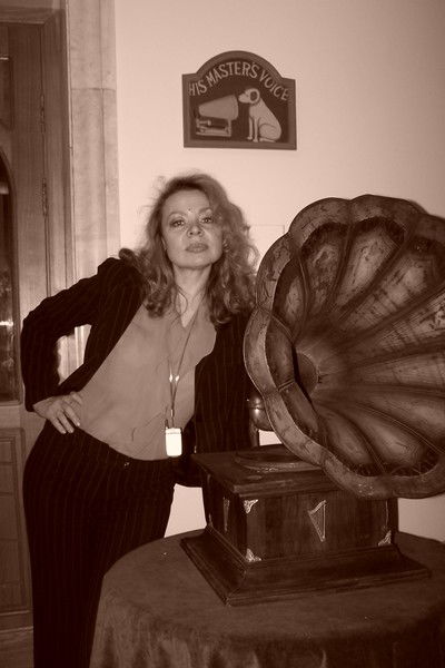 Лена Калистратова