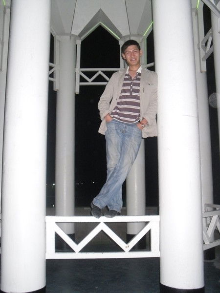 Арман Нигметов