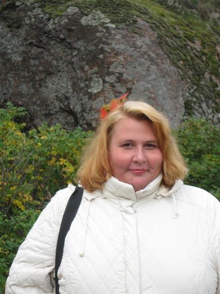 Катя Устинова