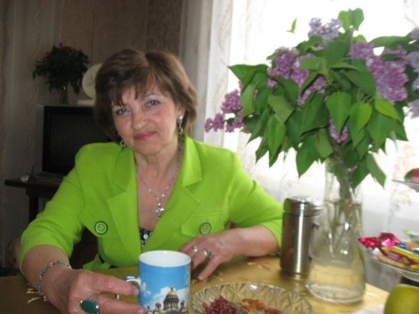 Валентина Дьяченко( Сёмченко)