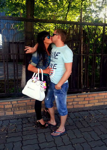 <Андрей> <Лаврентьев>