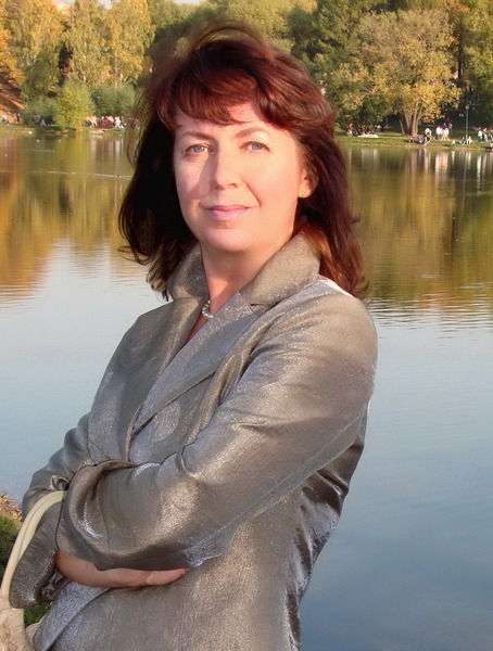 Елена Михайлова