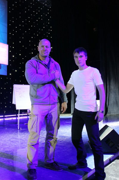 Александр Перваков