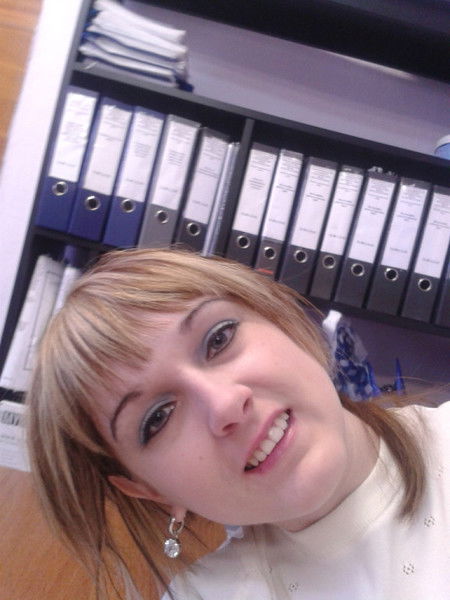 Юля Манжулей