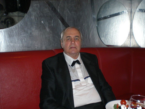 Александр Хлопченко