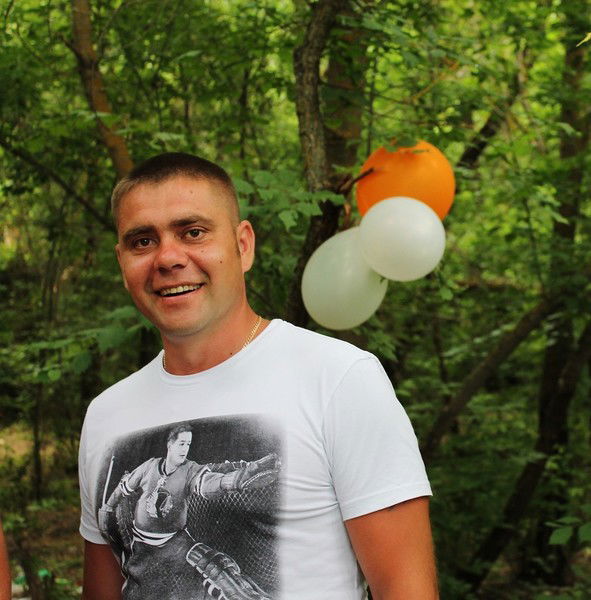 Денис Елкин