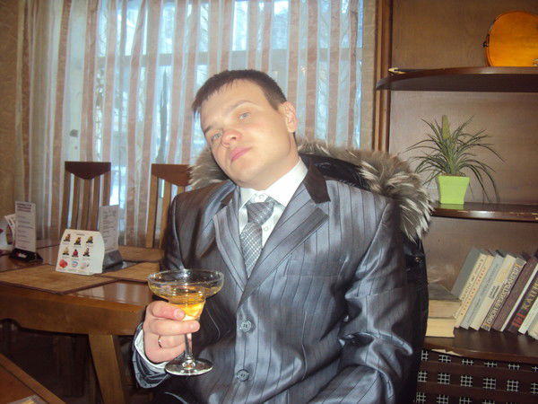 Анатолий Зубов