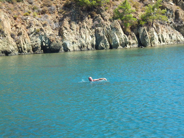 Валерий Петров