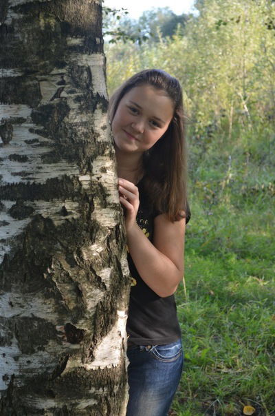 Лена Антонова