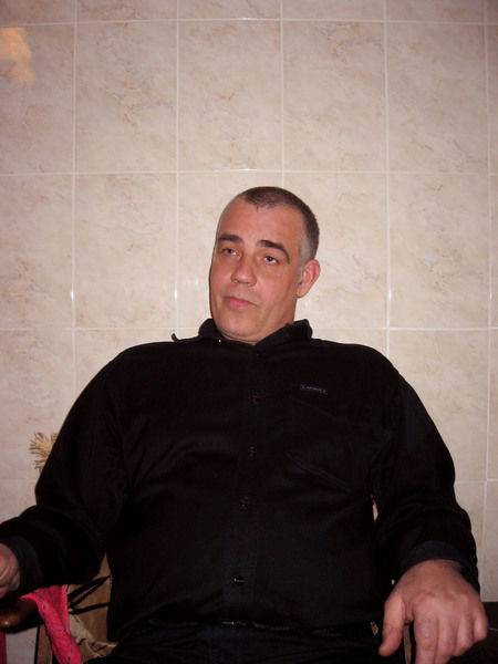 Юрий Резников