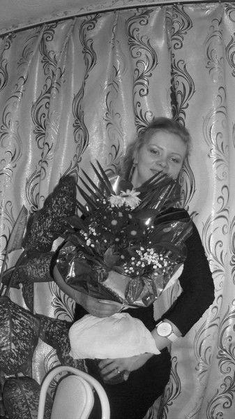 Елена Ушакова