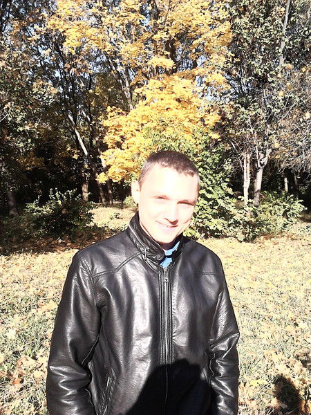 Денис Фирстов