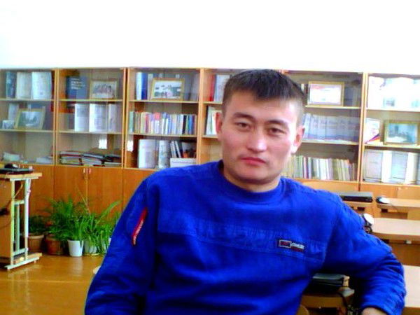 Болатбек Дамер