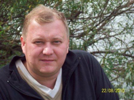 Андрей Плотников