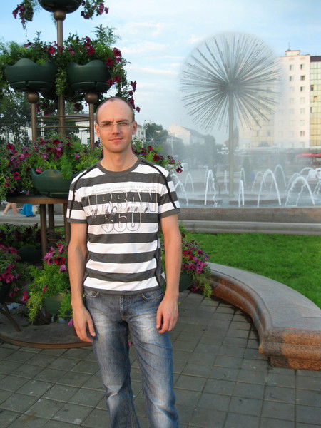 Анатолий Кохнович