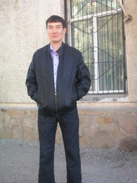 Нариман Секенов