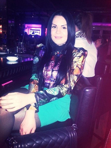 Неизвестно Неизвестно