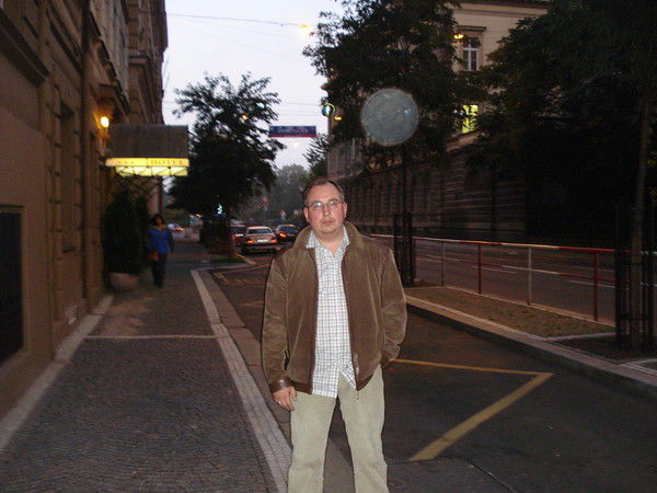 Игорь Костюченко