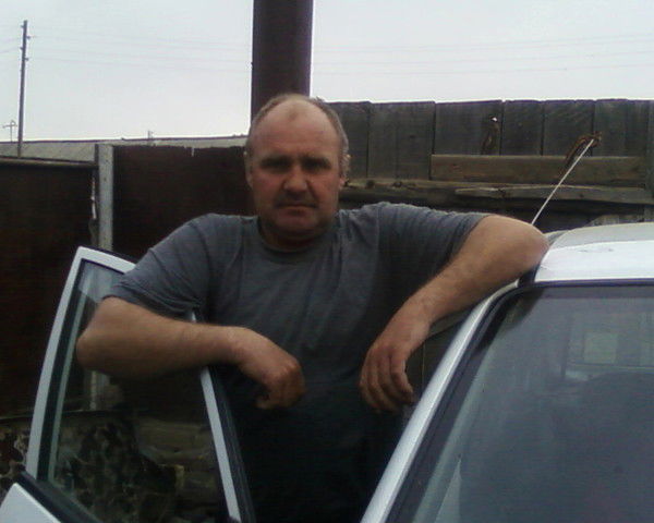 Геннадий Фролов