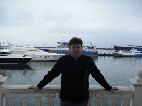 Иван Новоточин