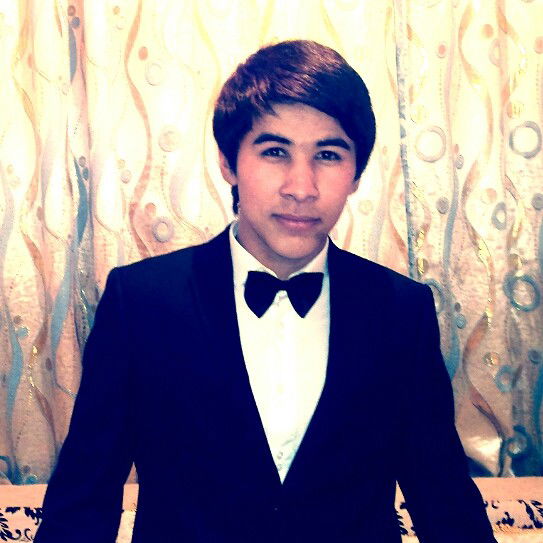 Жасур Ешметов