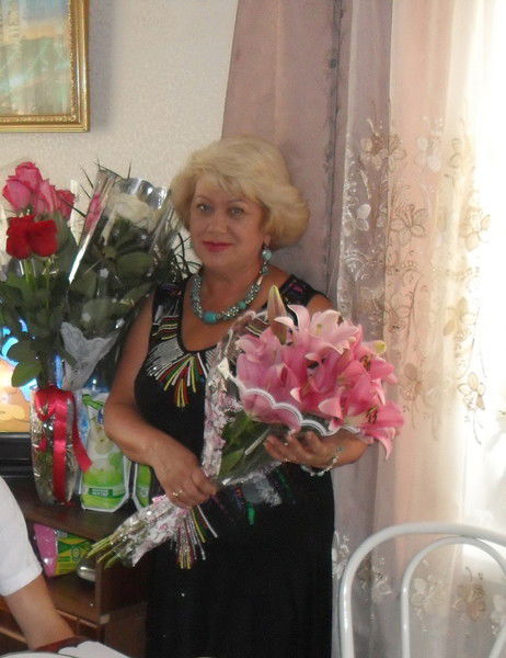 Олена Шеститко