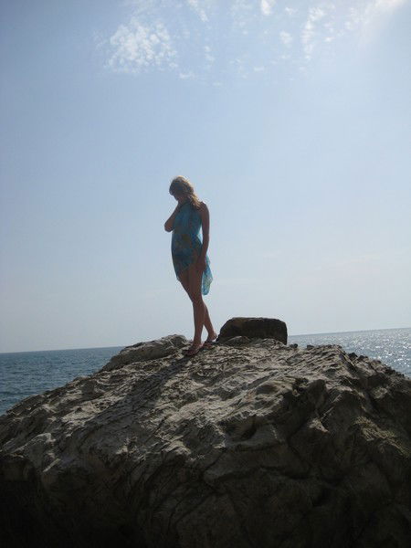 Женя Золотова