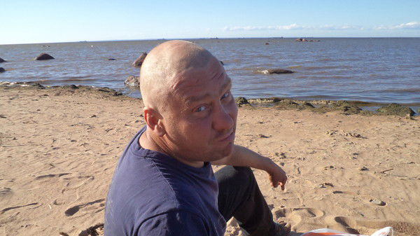 Олег Нефедов