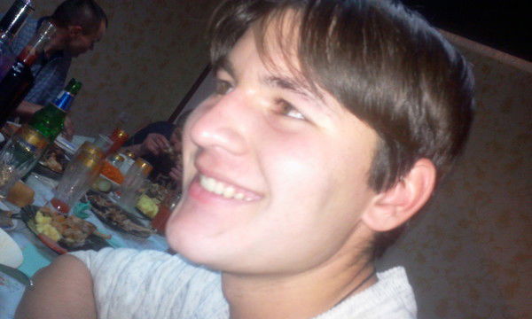 Александр ________