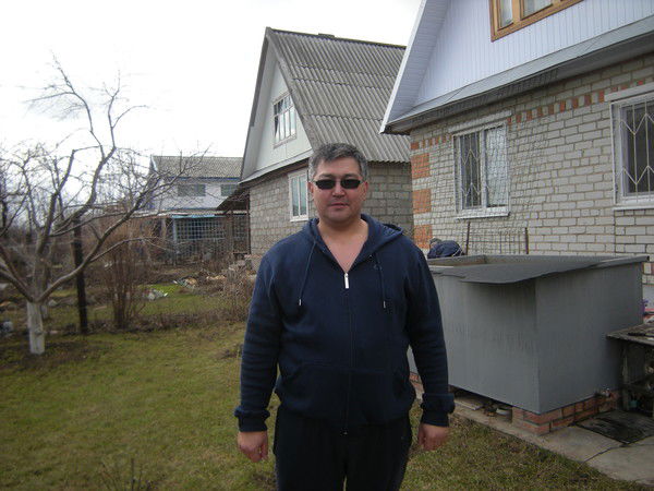 Геннадий Мухтаров