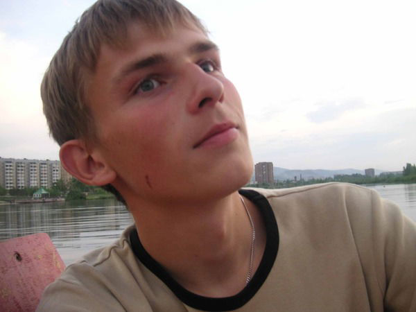 Рома Сазанов