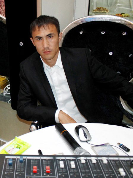 Жанболат Шарипов