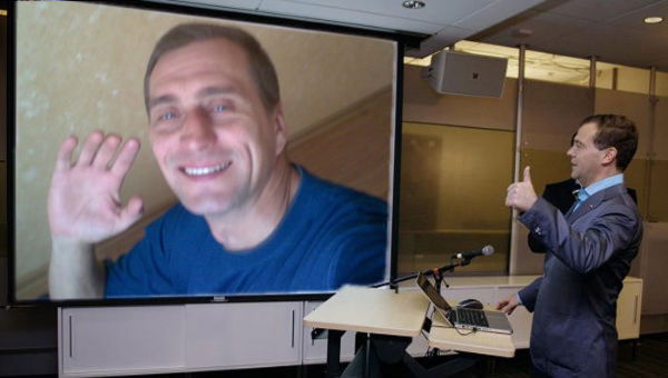 Александр Алексеев